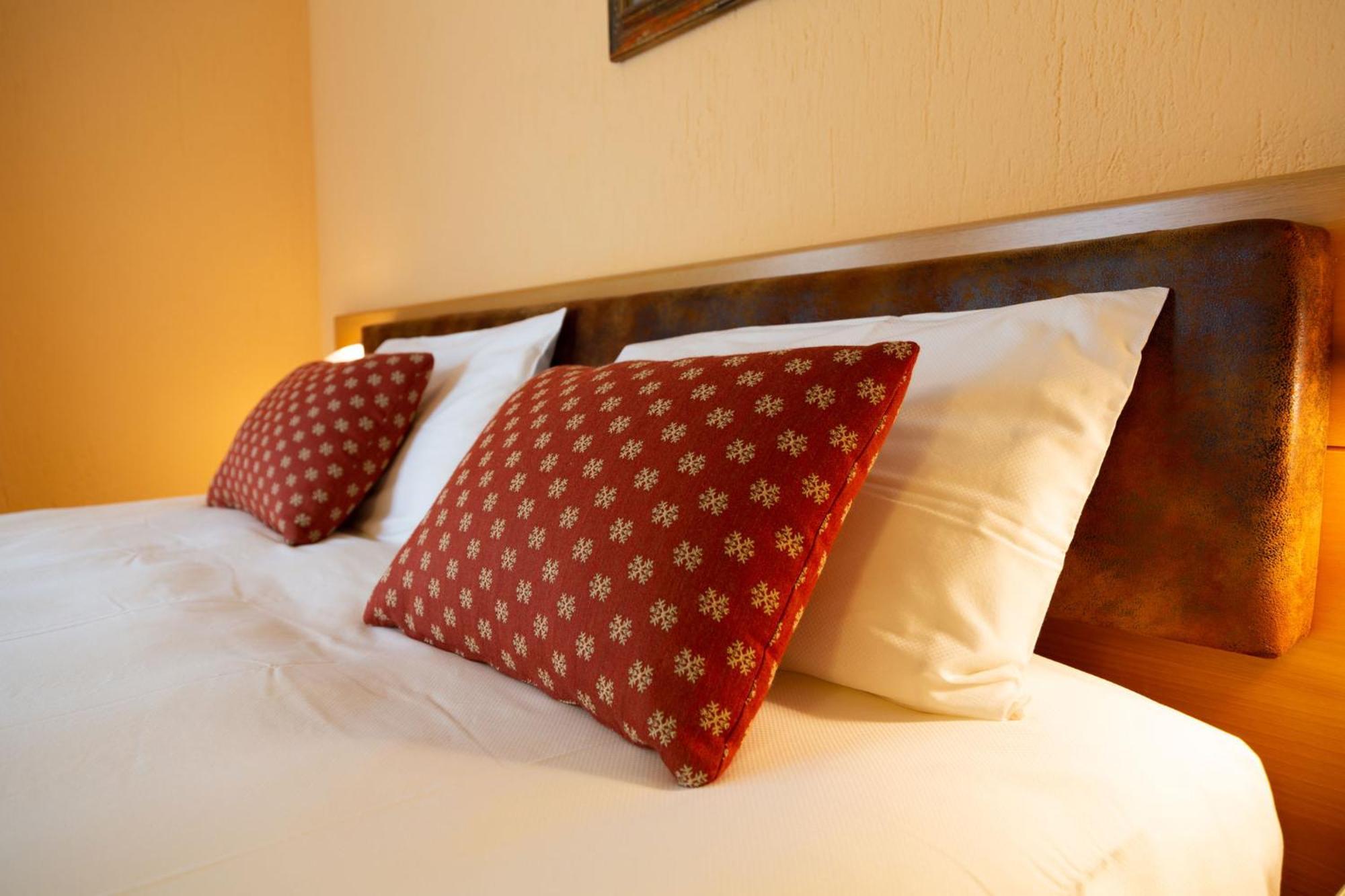 Hotel Bouton D'Or - Courmayeur Eksteriør bilde